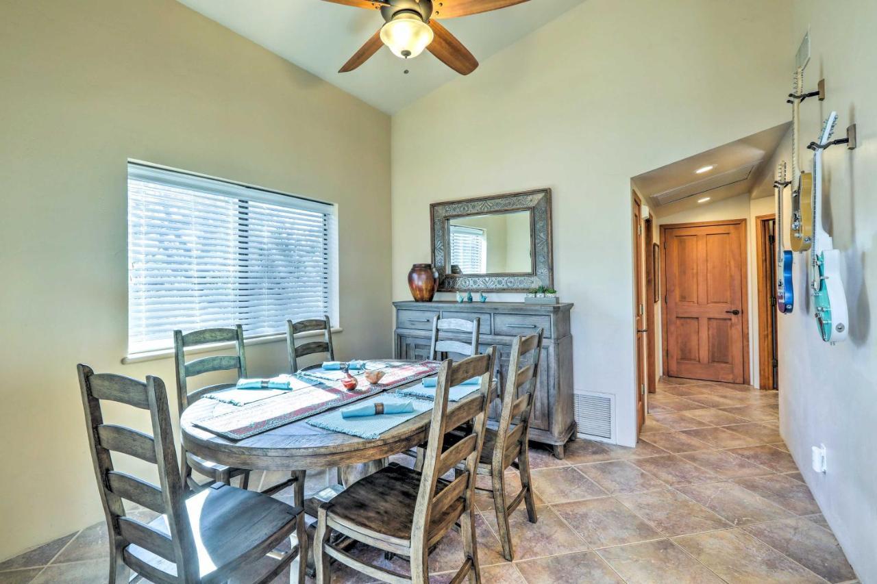 Bright Sedona Home With Deck And Mountain Views! ภายนอก รูปภาพ